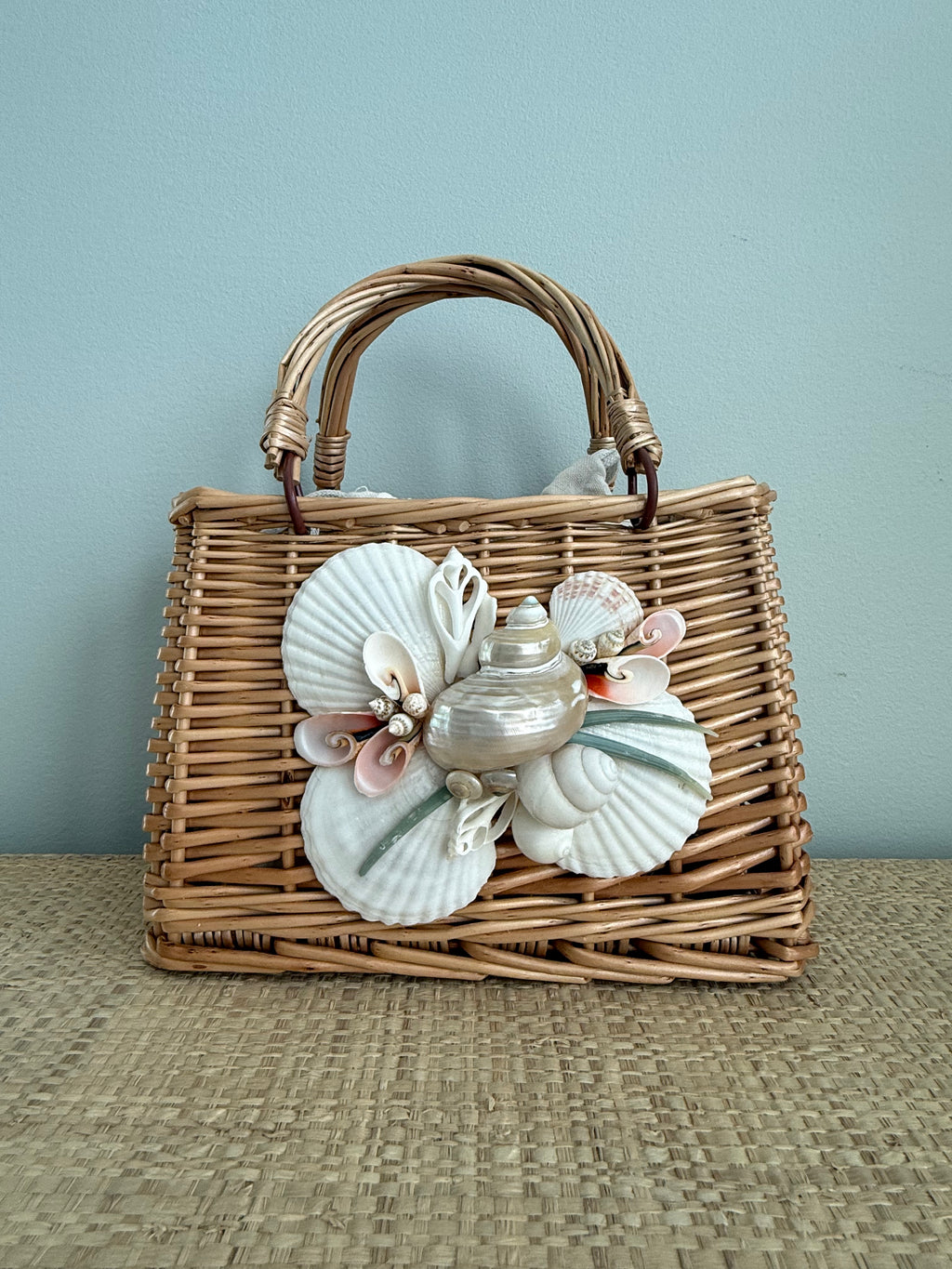 Shell Rattan Handbag