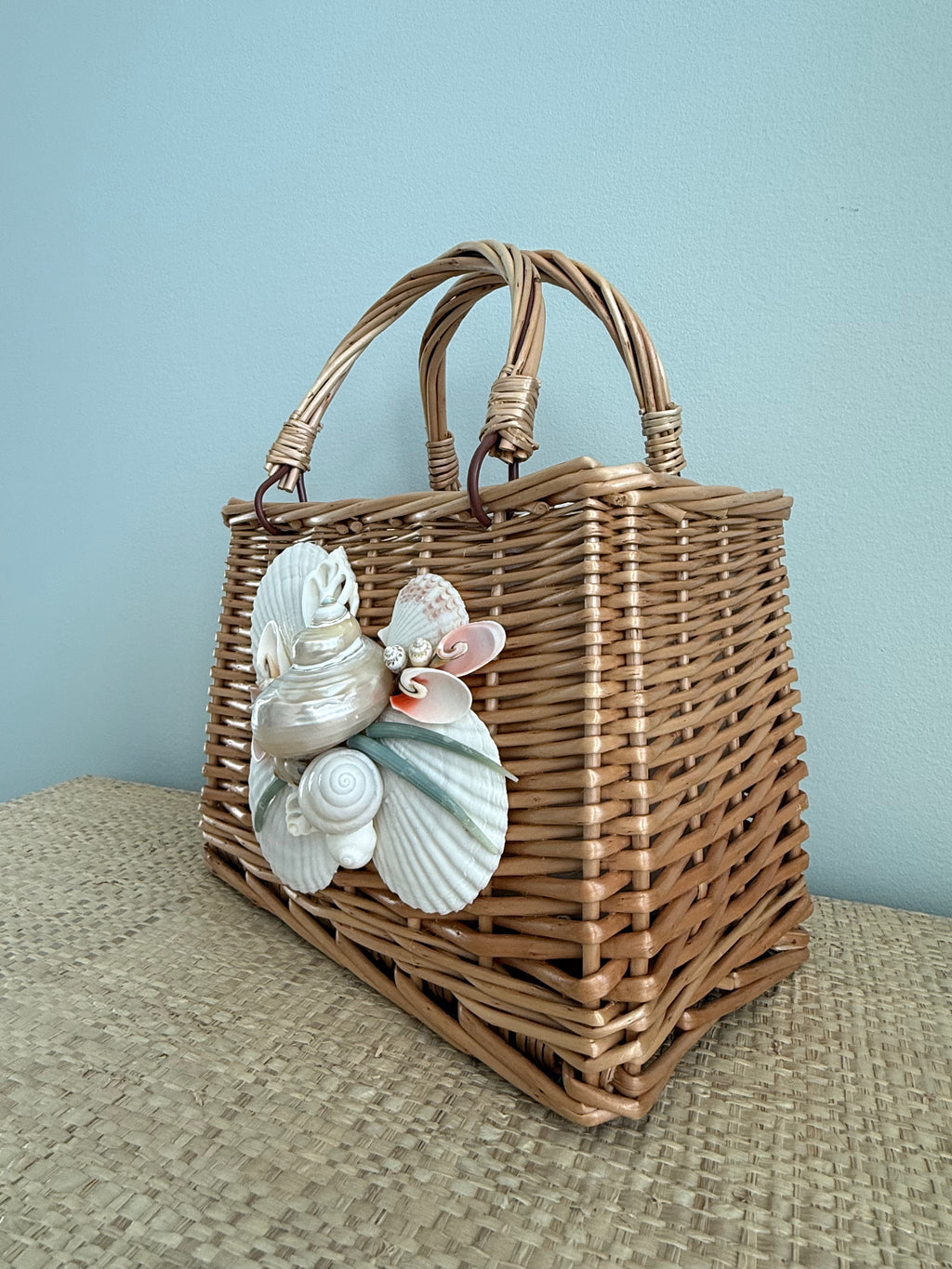 Shell Rattan Handbag
