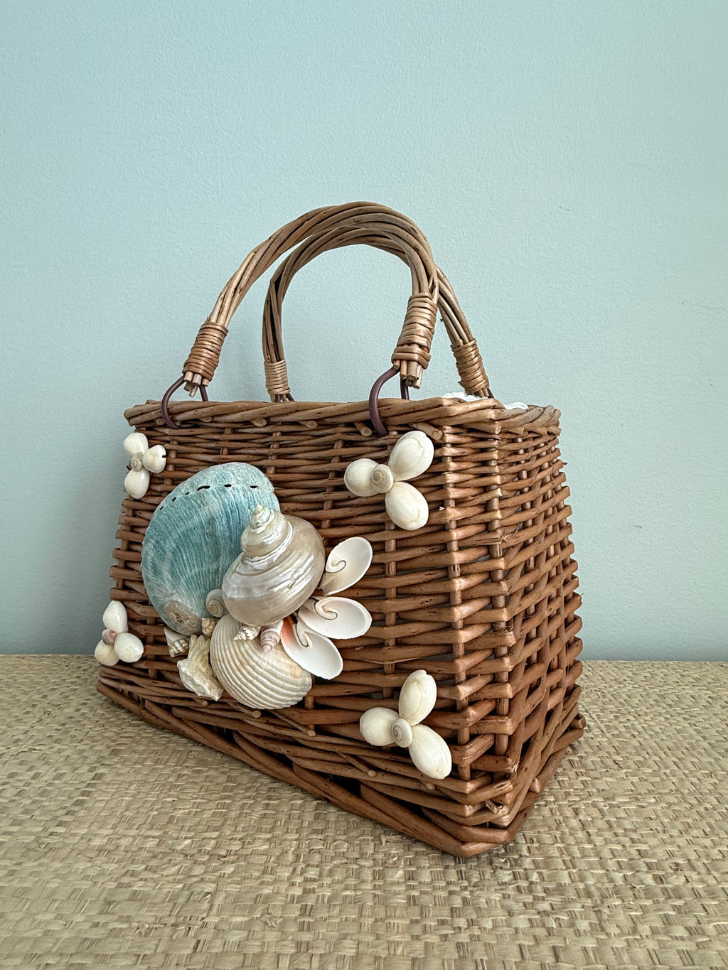 Shell Rattan Handbag