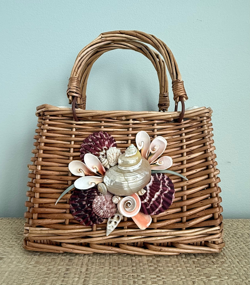 Shell Rattan Handbag