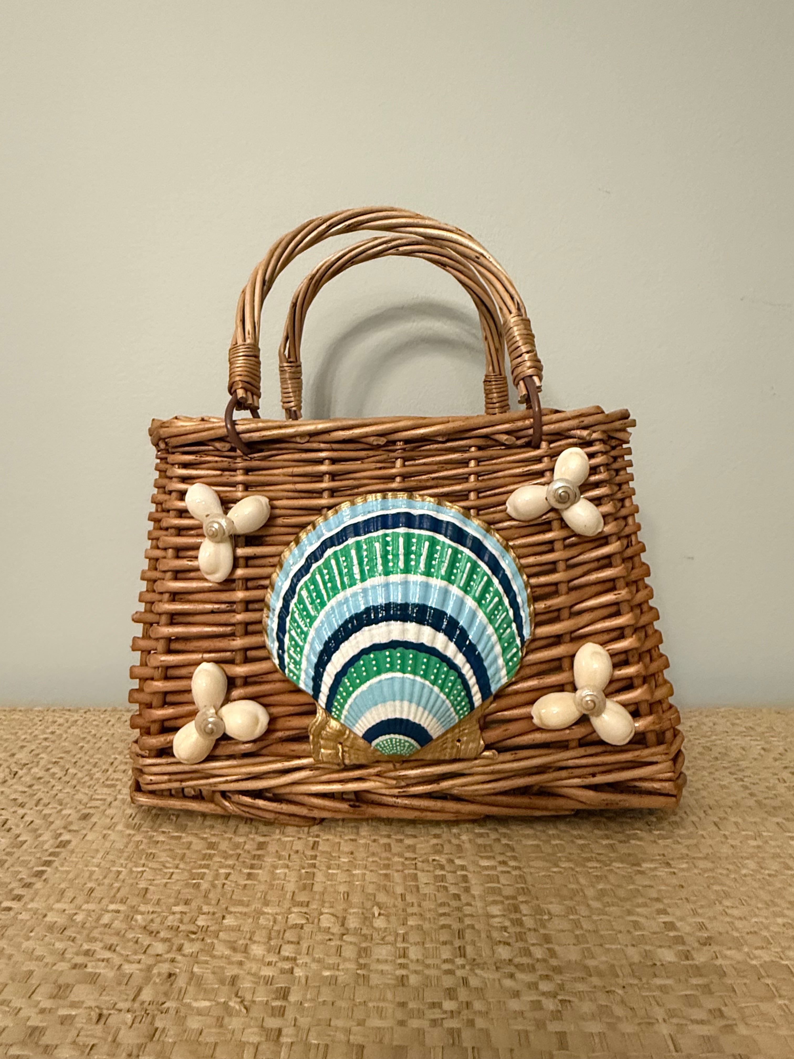Shell Rattan Handbag
